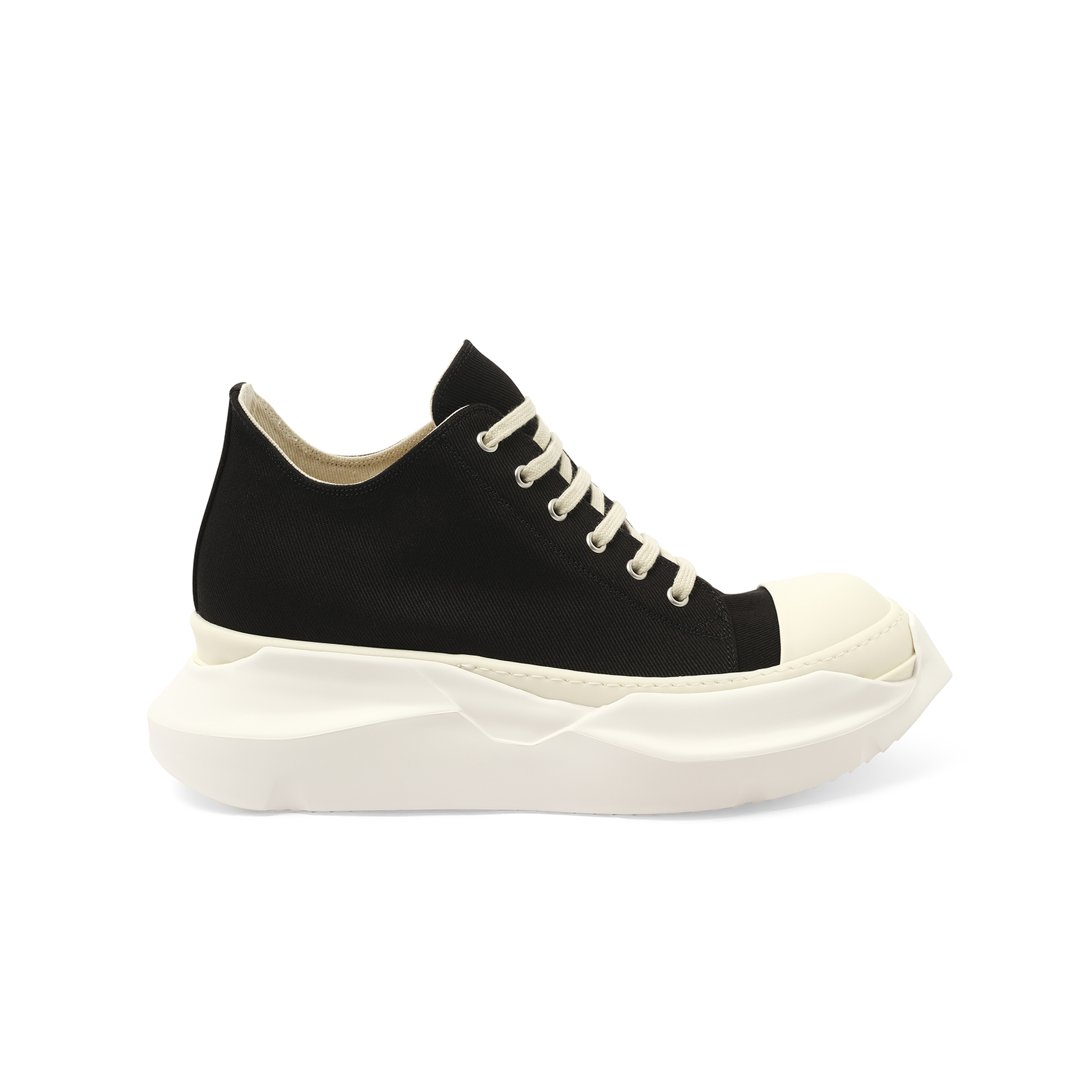 Abstract Low Sneaker in Black/Milk/Milk