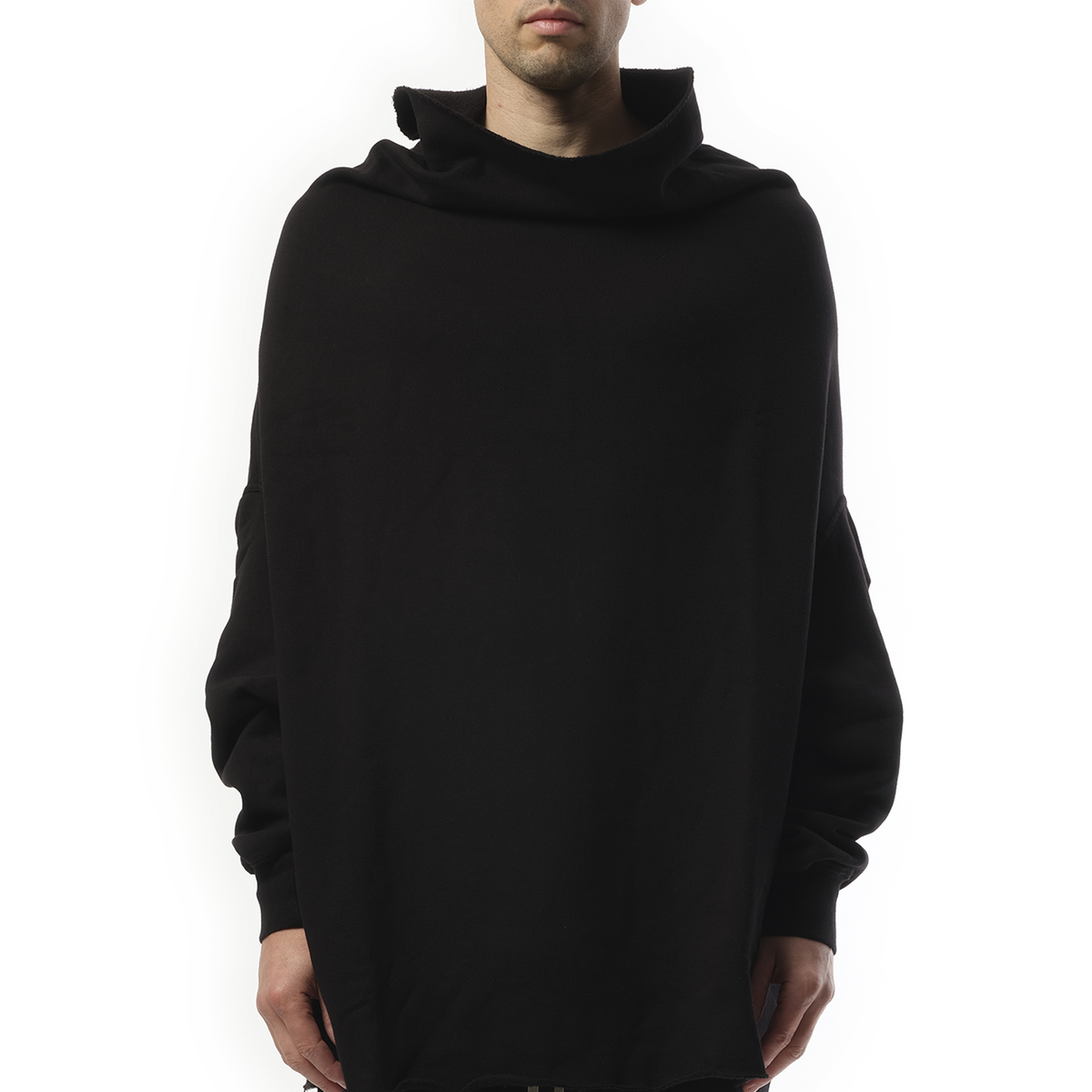 Shroud Sweatshirt in Black