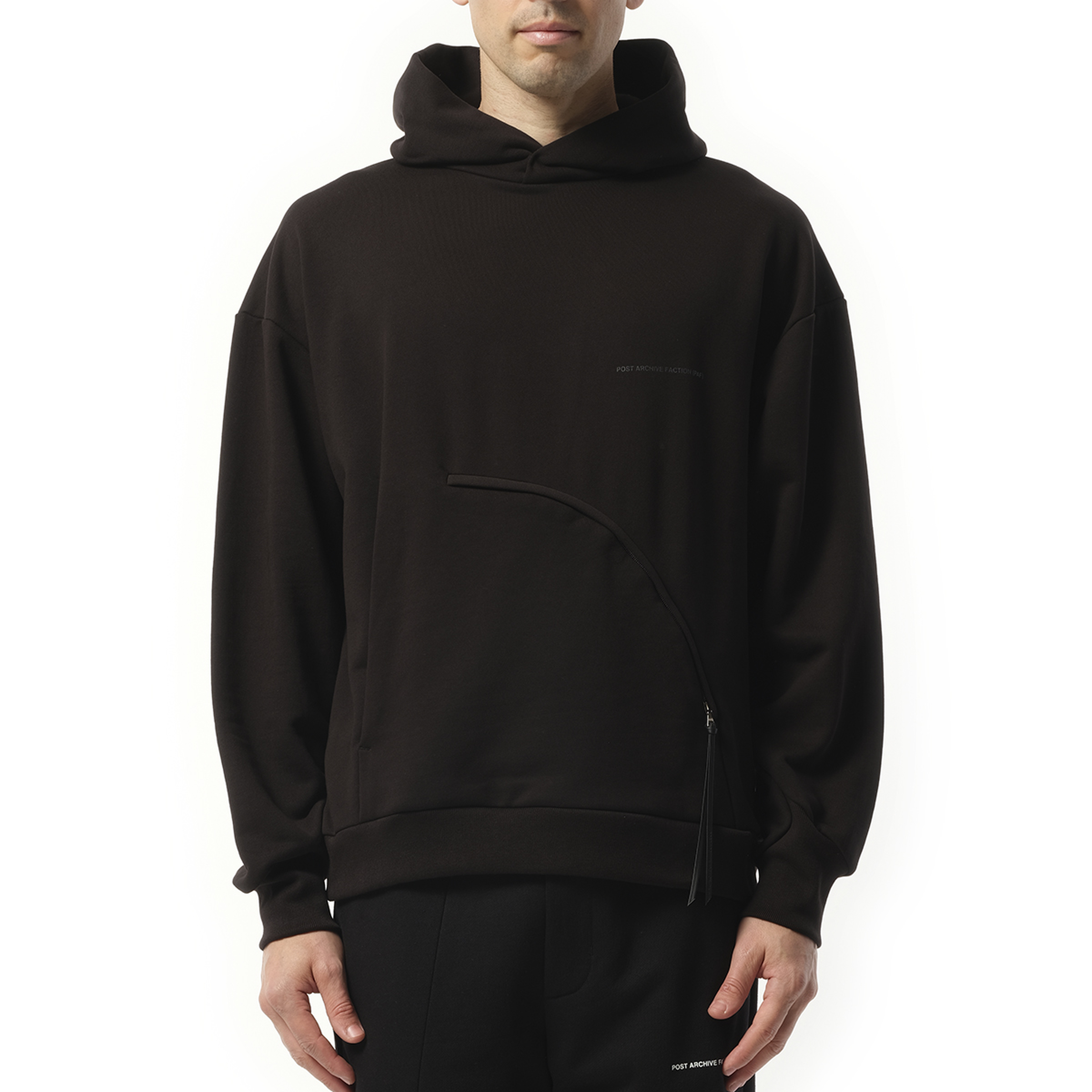 8.0 Hoodie Center in Black