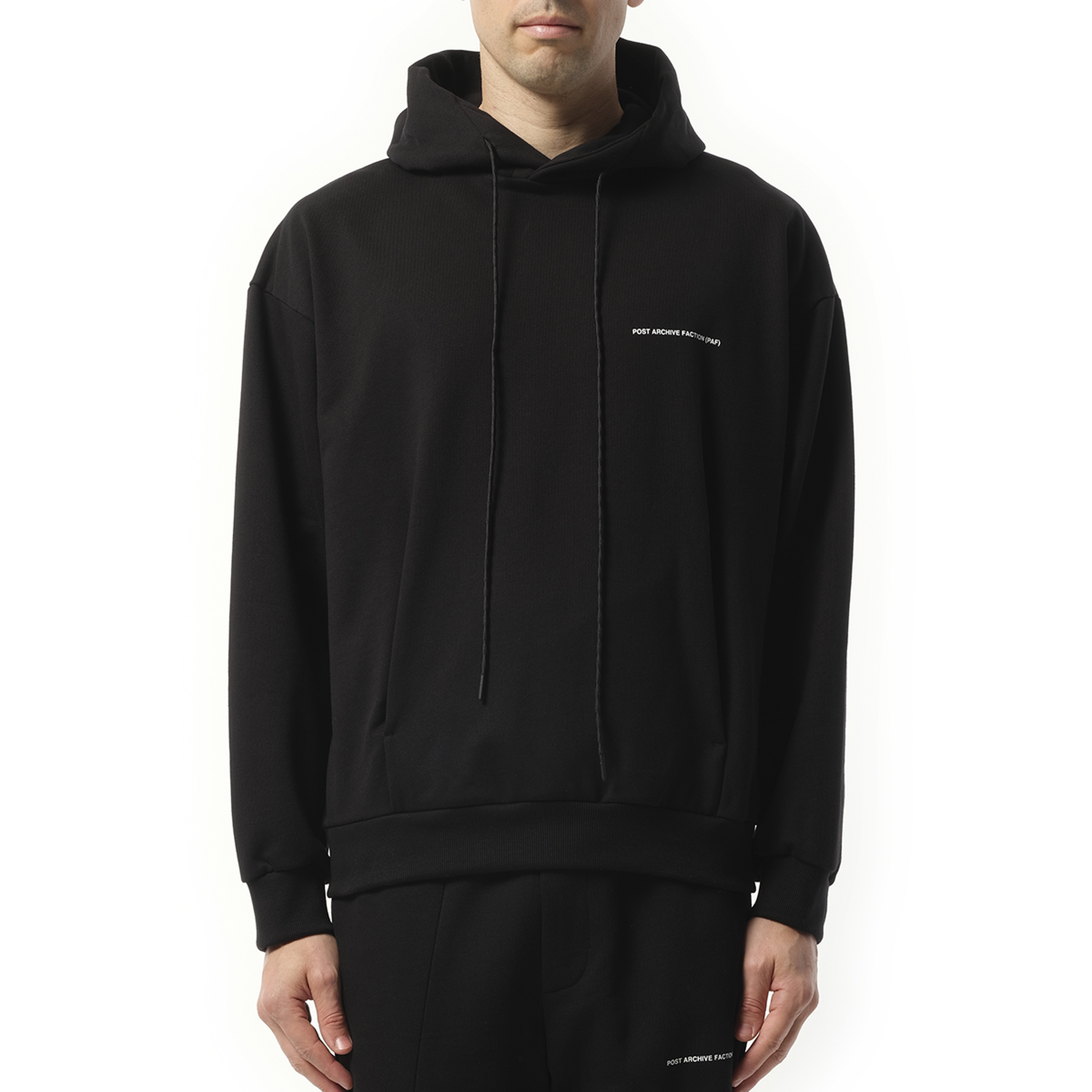 8.0 Hoodie Right in Black