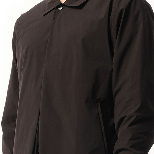 8.0 Coach Jacket Right in Black