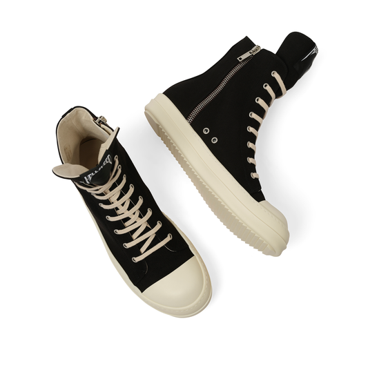 Hollywood Sneaks in Black/Milk