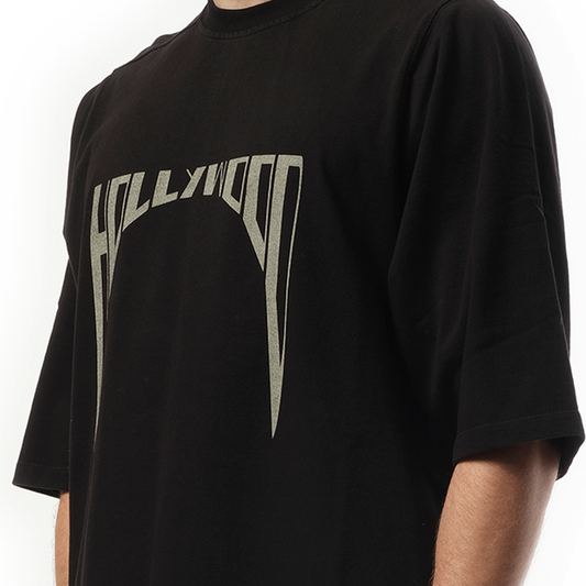 Hollywood Curved Jumbo SS T-Shirt in Black/Pearl