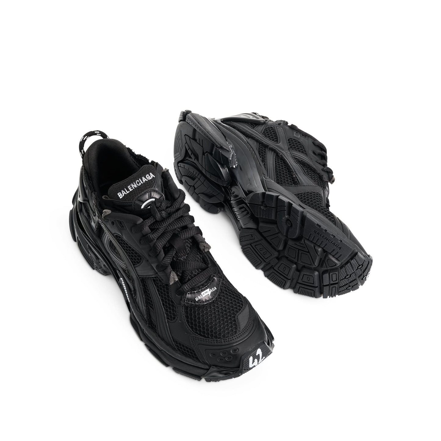 Runner Sneaker in Black Matt