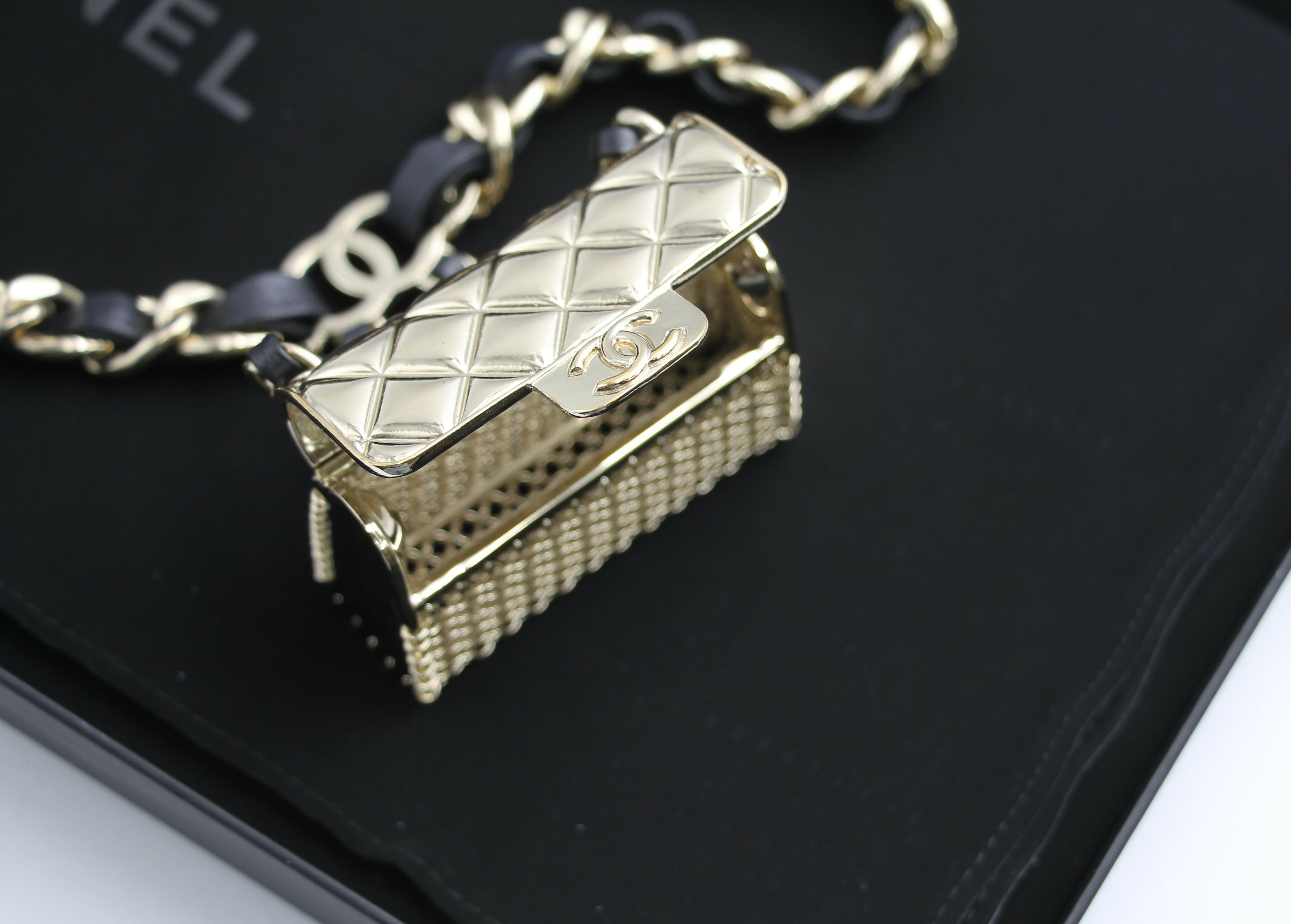 Chanel B21S Metal Handbag Leather Chain Waist Chain 90cm