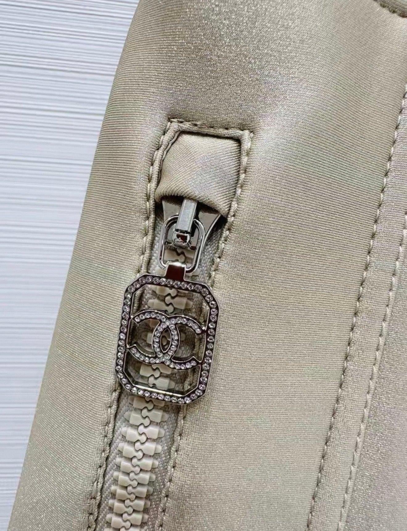 Chanel 23N Coco Neige Iridescent Champagne Gold Jacket and pant ski Set