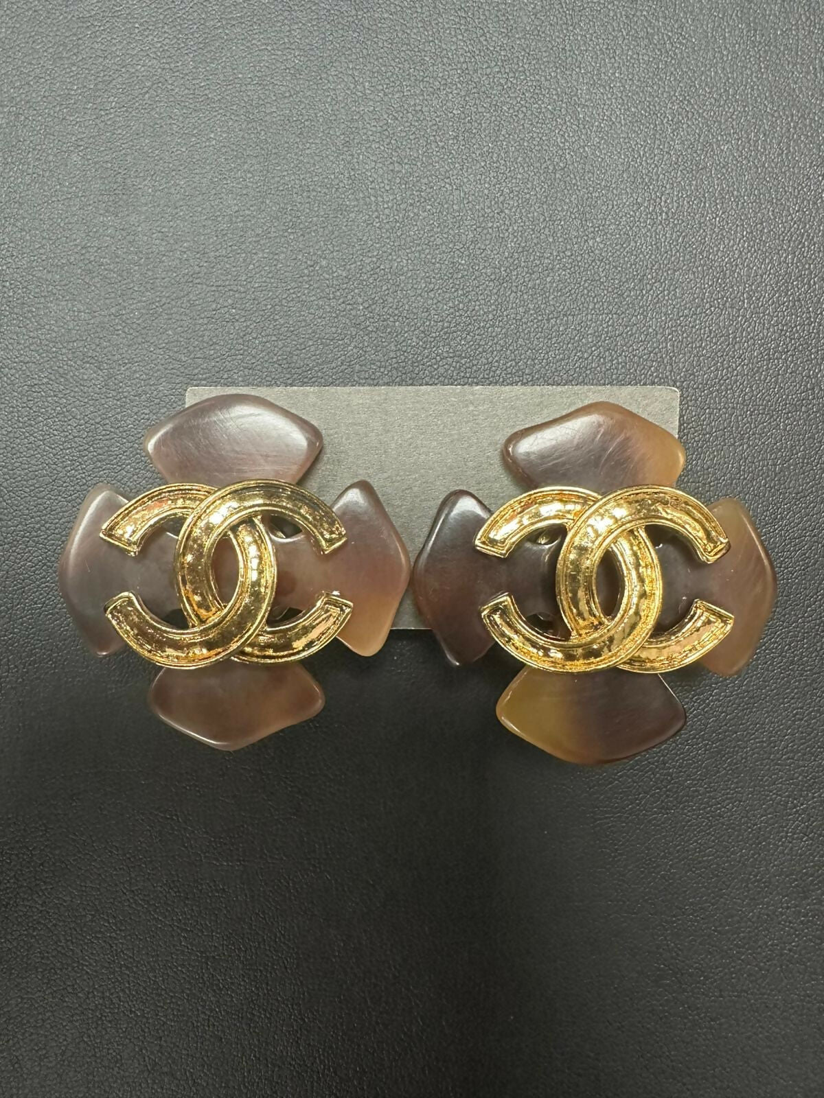 Chanel Vintage 94P Tortoiseshell Brown Large CC Clip-on Earrings