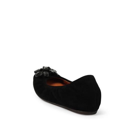 Embroided Flat Shoes in Black