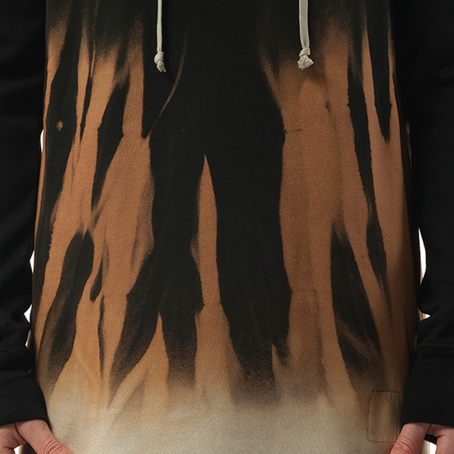 Drawstring Hoodie in Black/Terra