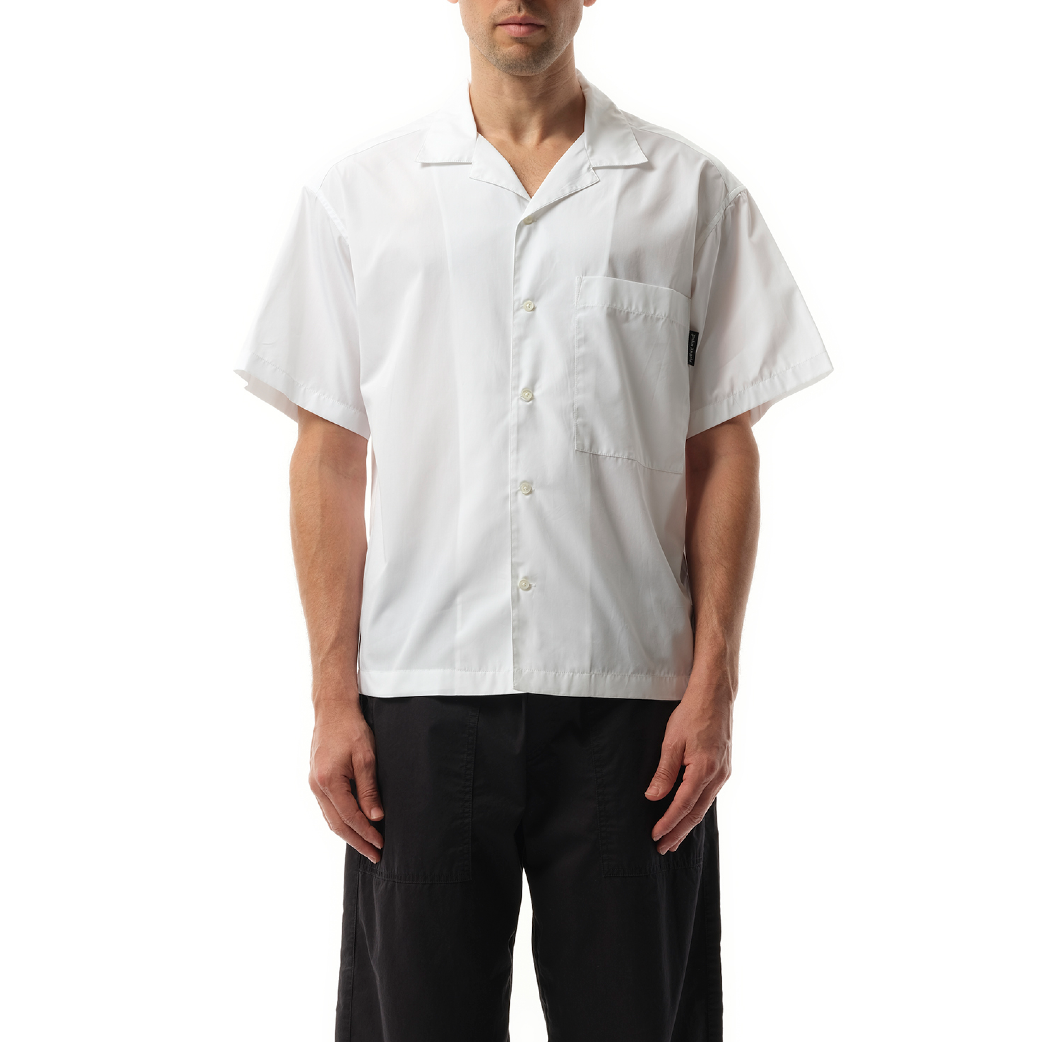 Curved Logo Classic Short Sleeve Shirt in White/Black