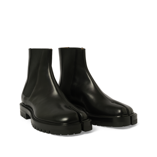 Calfskin Tabi County Chelsea Boots in Black