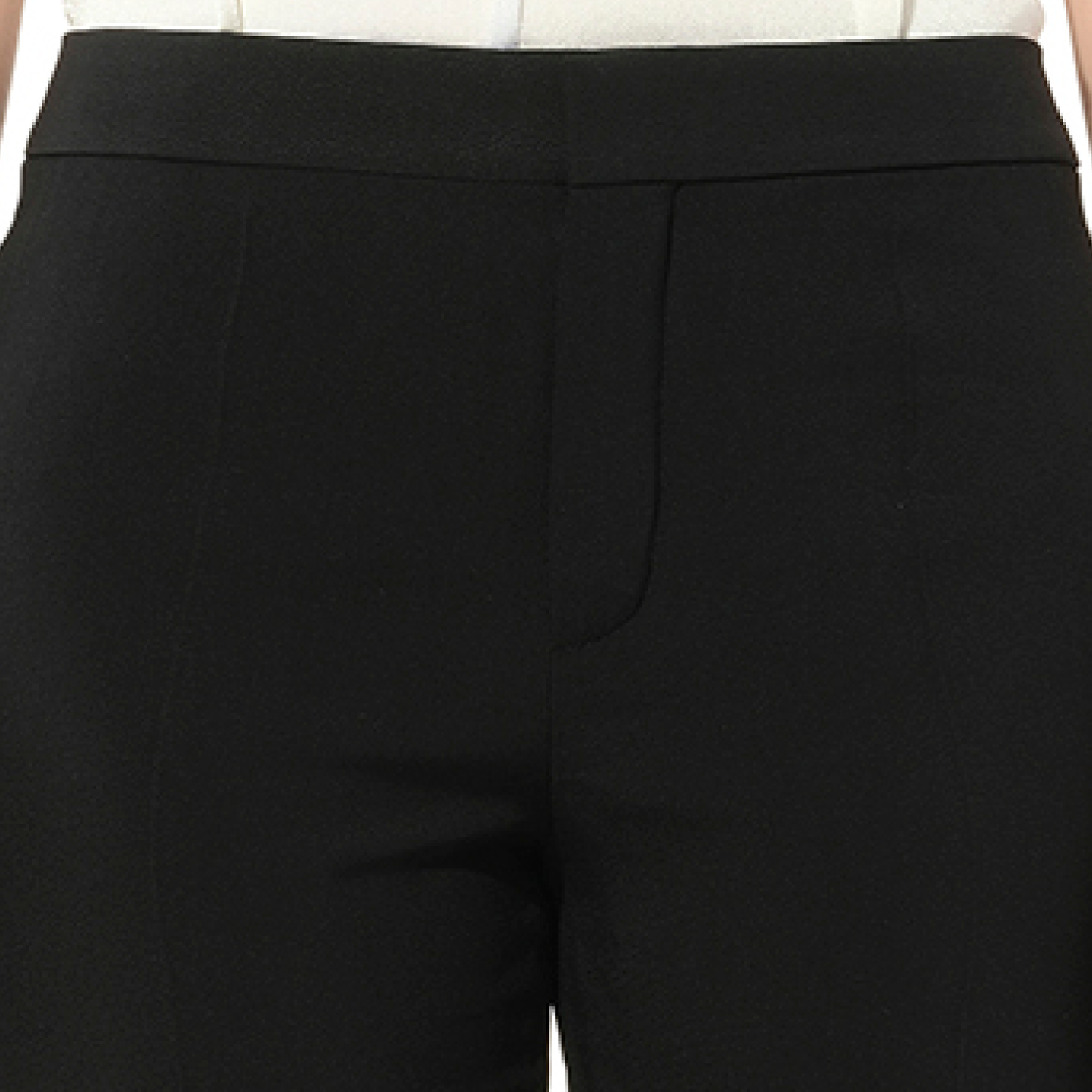 Pantalon Trousers in Black