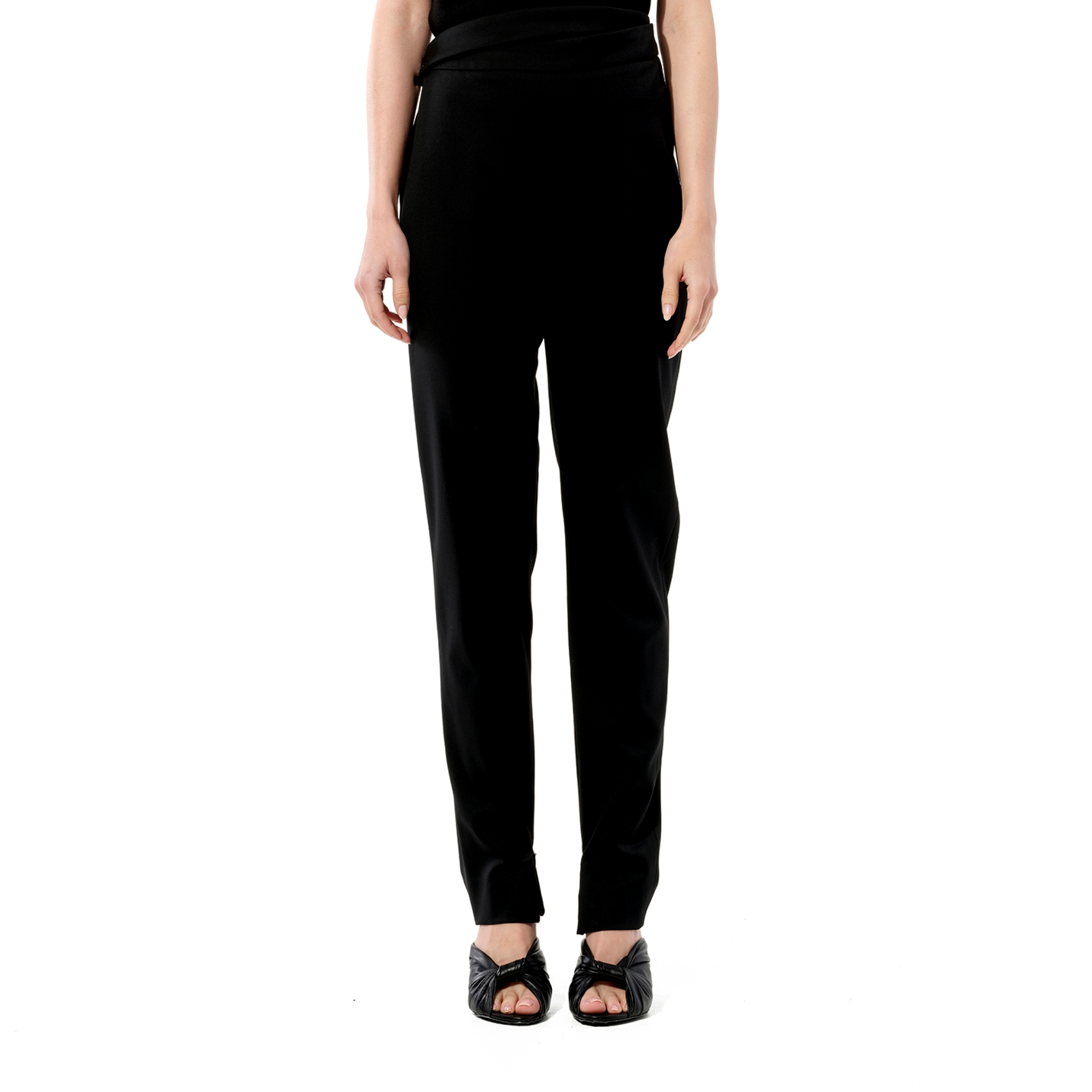 Lainage Pants in Black