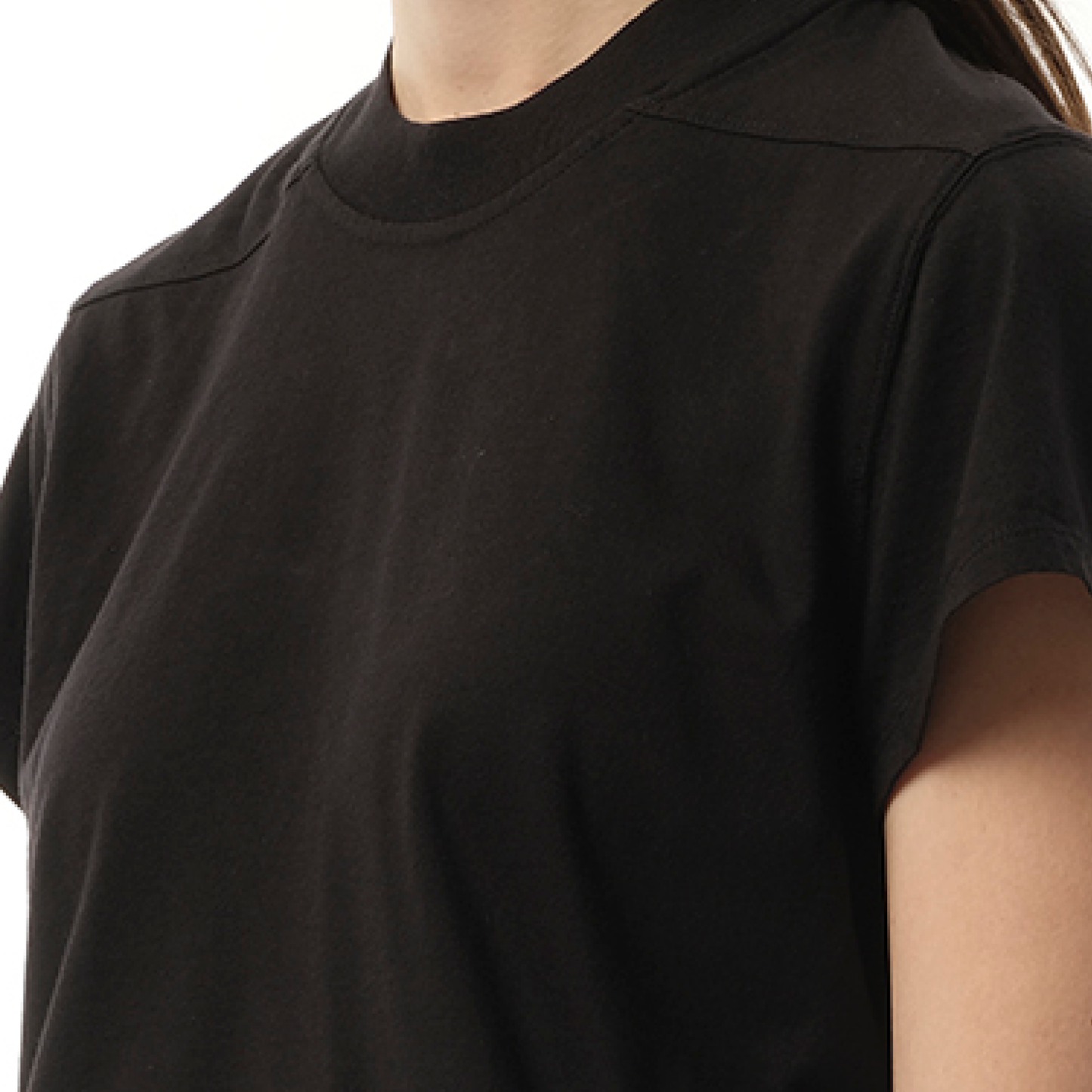 Cropped Small Level T-Shirt in Black