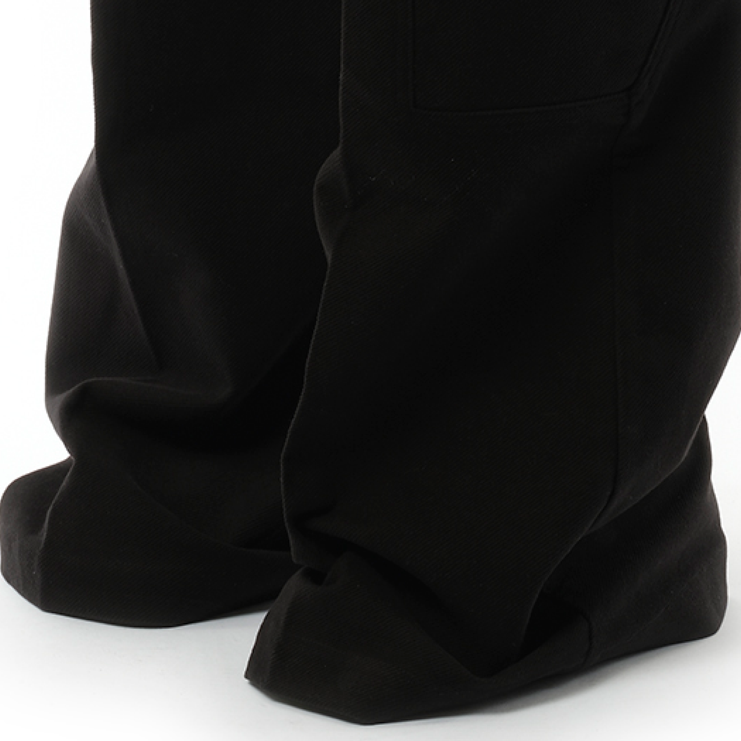 Heavy Twill Cargobelas Pants in Black