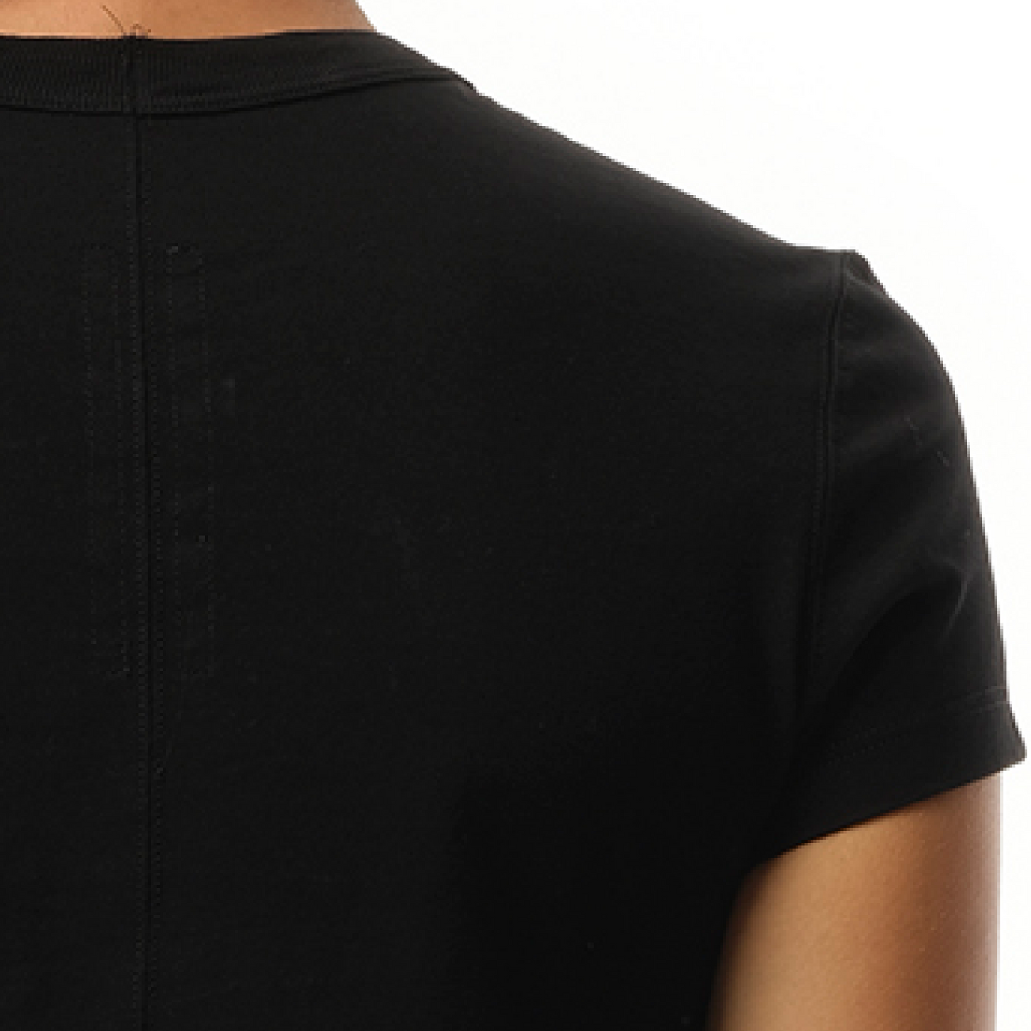 Cropped Level T in Black