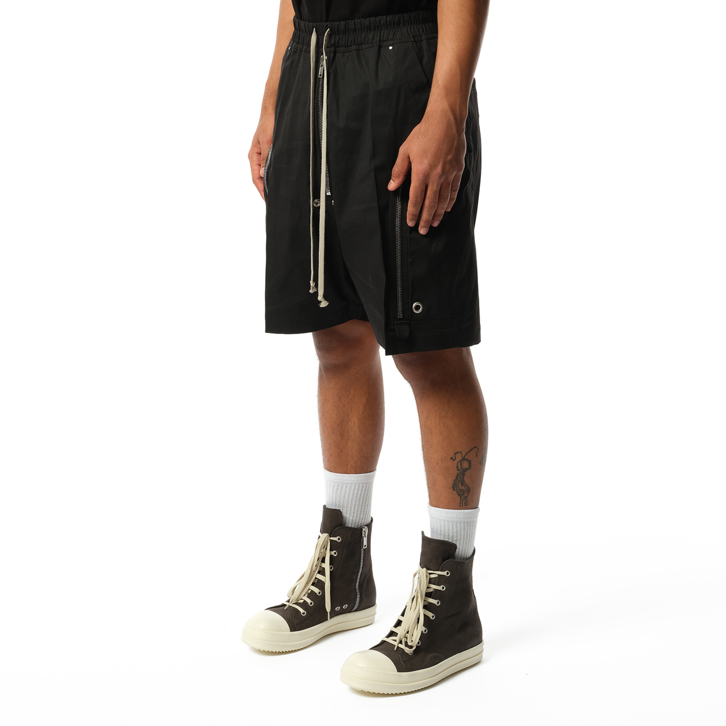 Bauhaus Bela Shorts in Black