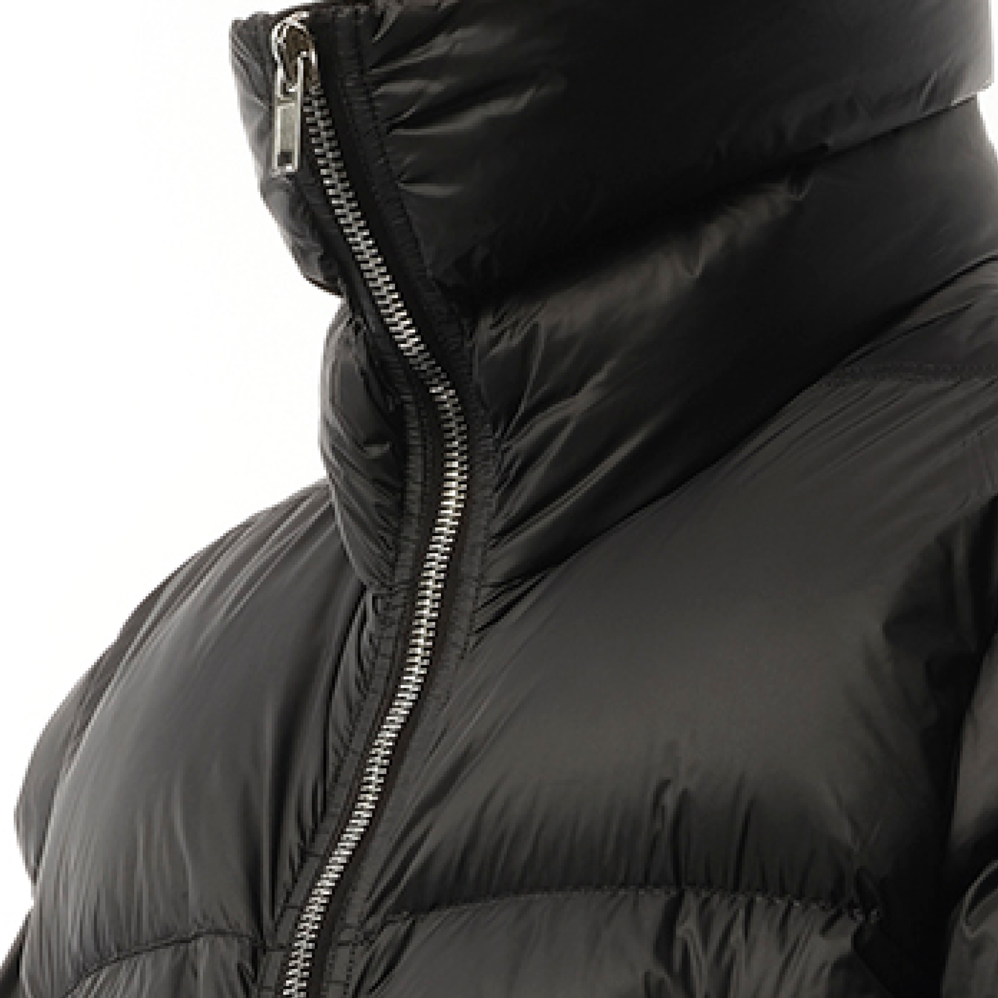 Turtle Down Jacket in Black