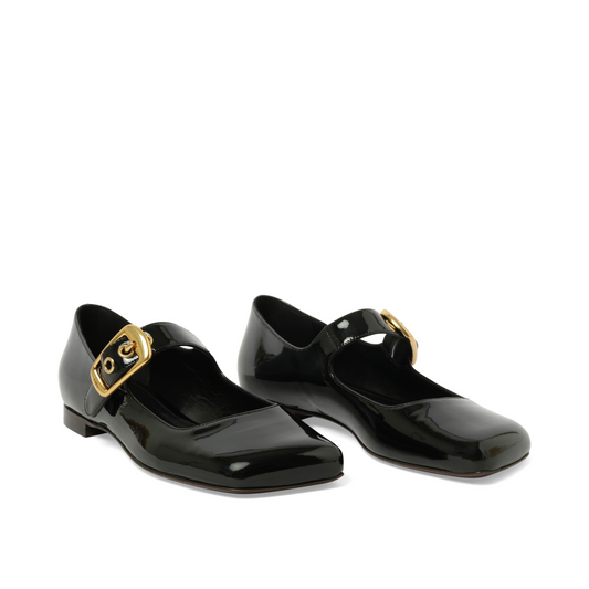 Polly Flat Sandals in Black