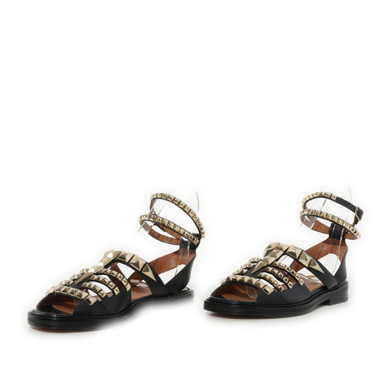 Gladi Flat Sandal in Black