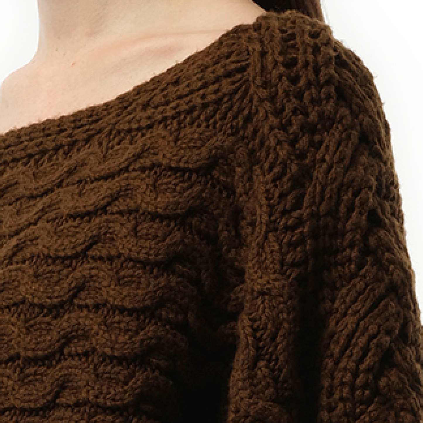 Cable Scarf in Hazlenut Brown