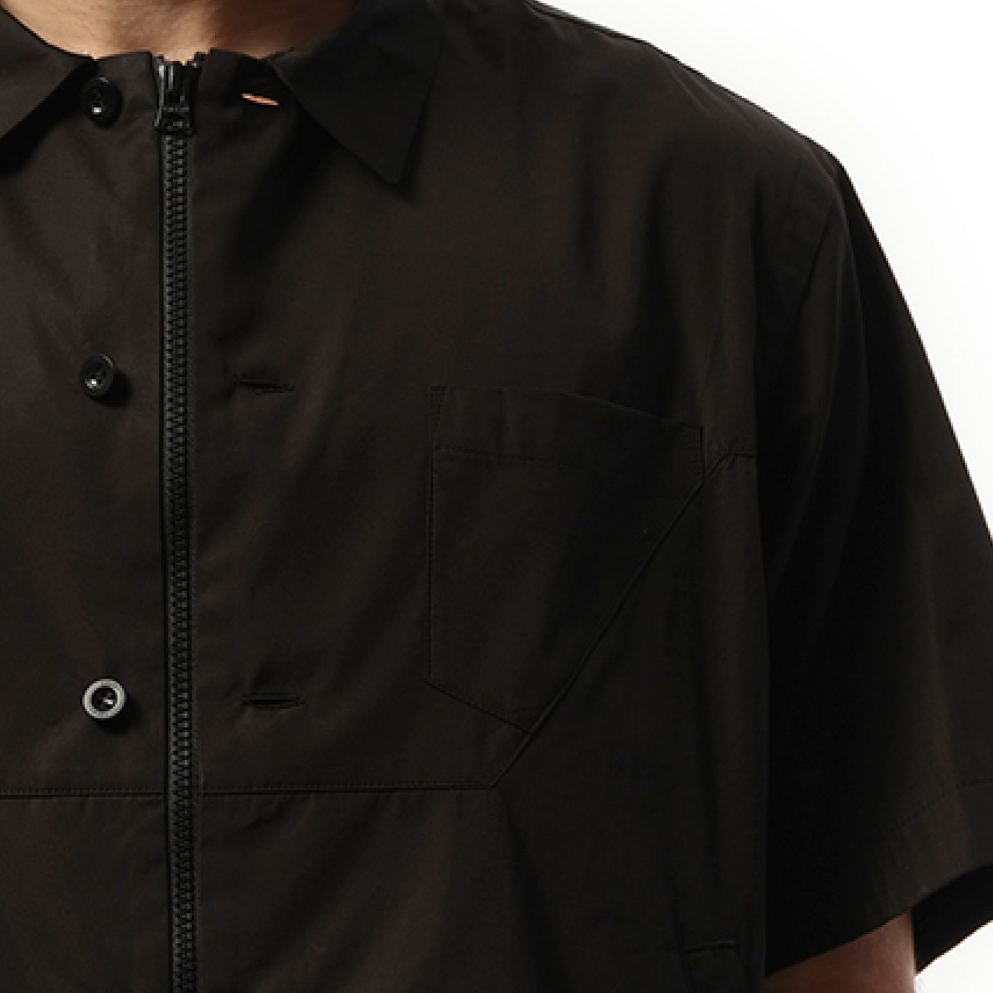 Cotton Poplin Short-sleeve Shirt in Black