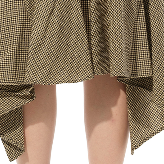 Skirt in Beige