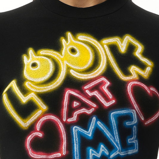 English Fan-Service Neon Paint T-Shirt in Black