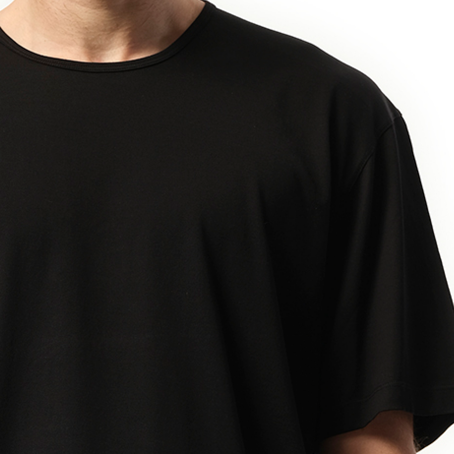 Relaxed T-Shirt in Black