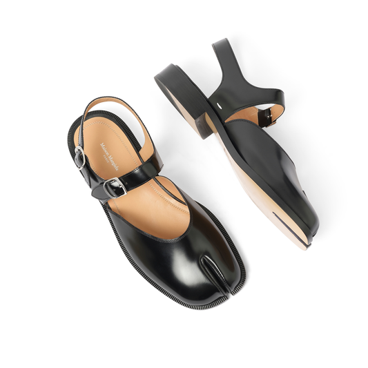 Tabi Sandals in Black