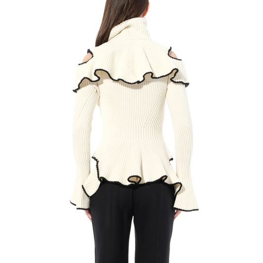 Turtle Neck Knitwear in Ivory