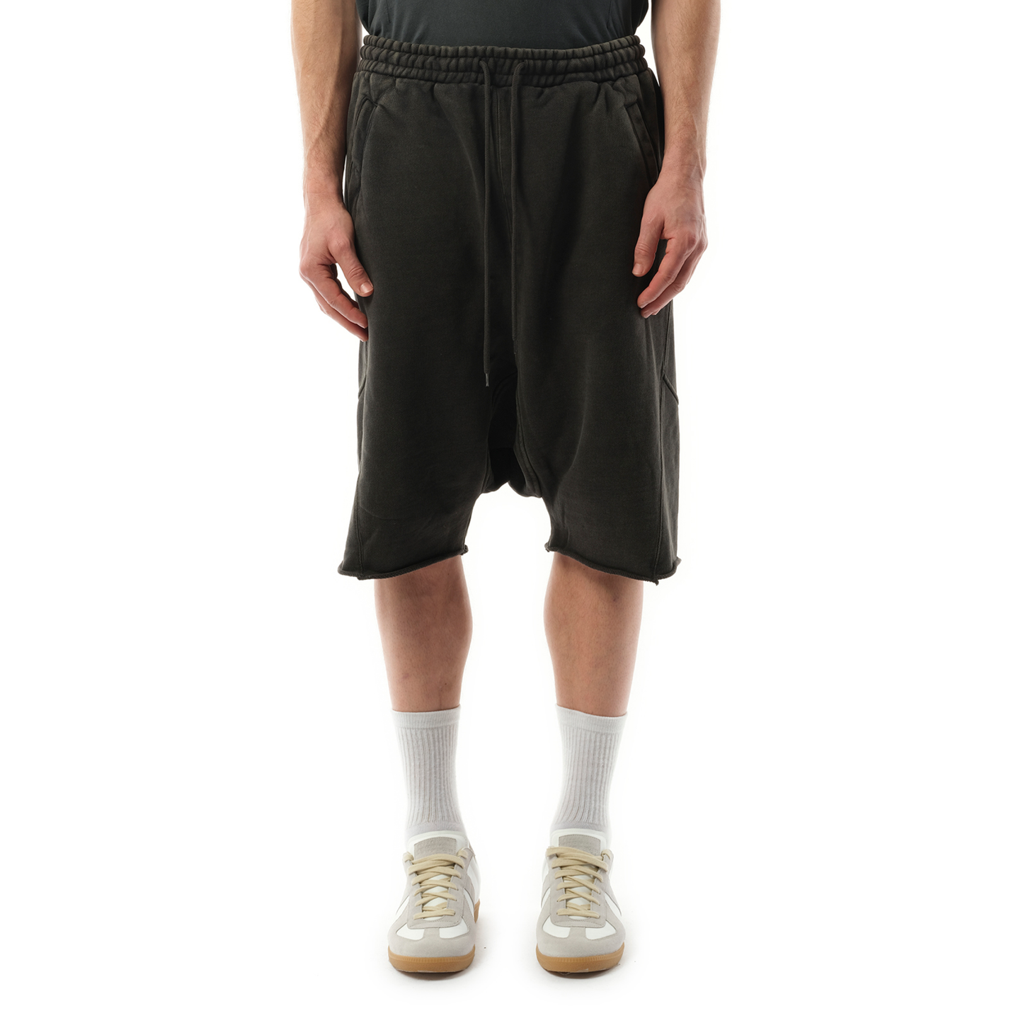 Heavy Drop Shorts in Washed Black