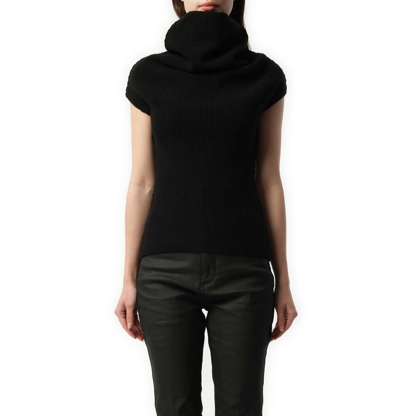 Sleeveless Crater Knit Sweater in Black