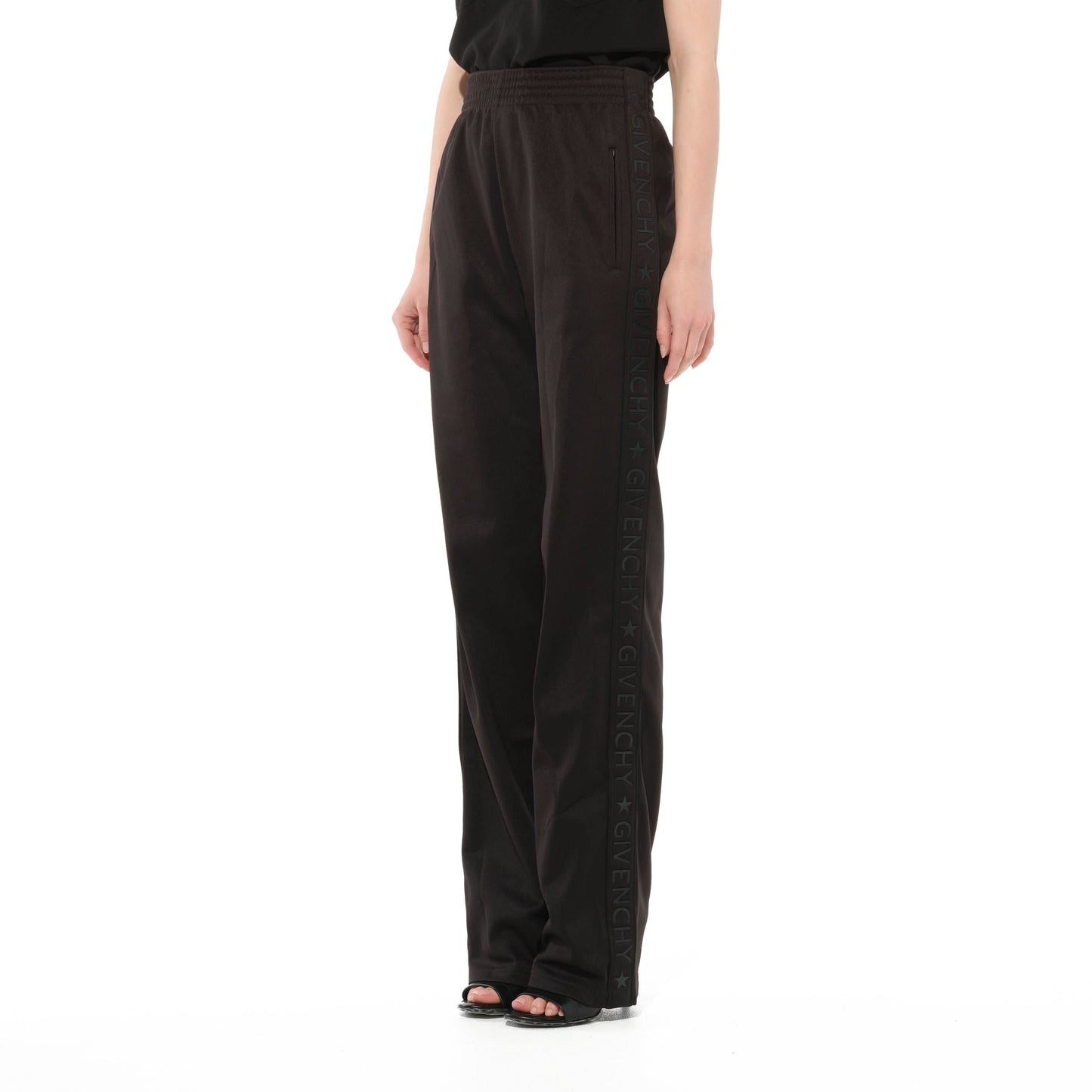 Trousers in Black