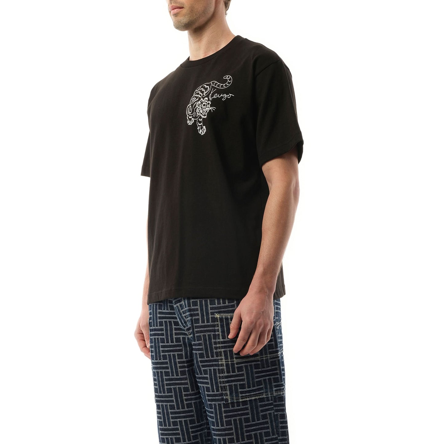 Gots Star Tiger Embroidered Oversize T-Shirt in Black