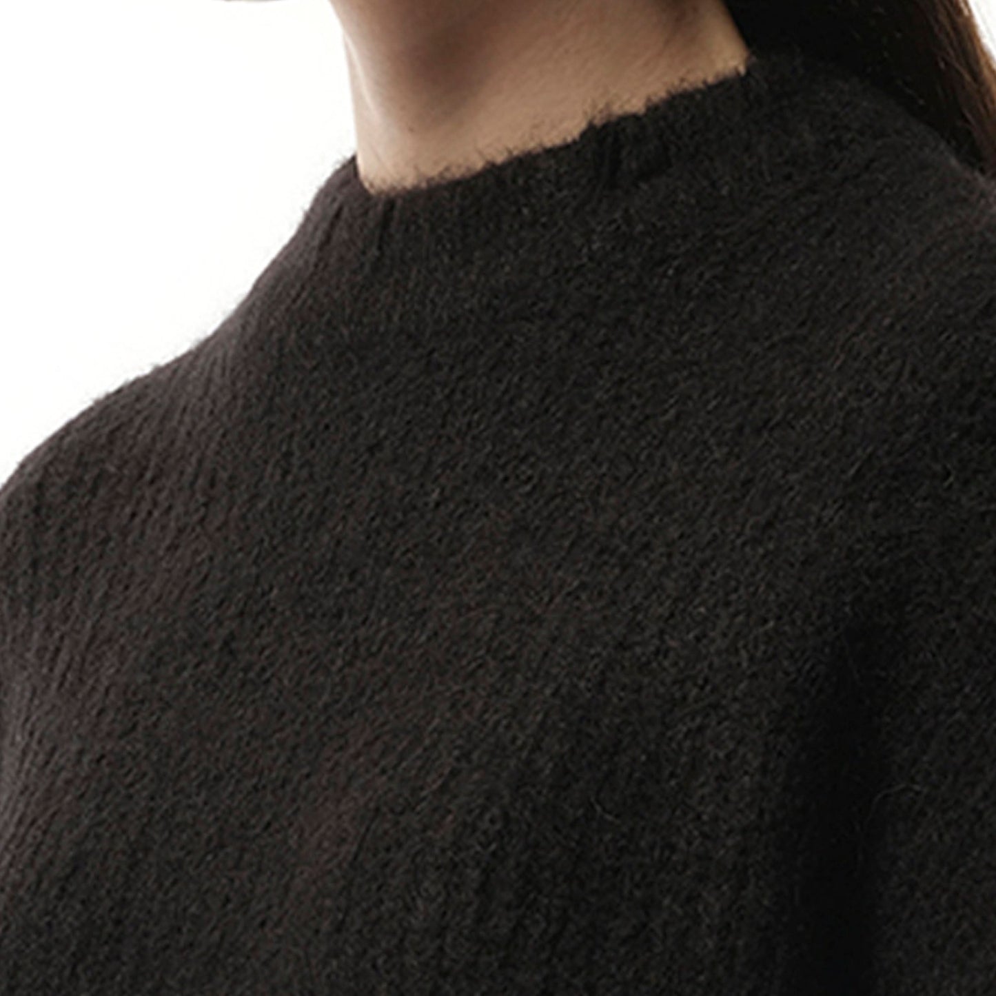 Heavy Knit Sweater in Crow