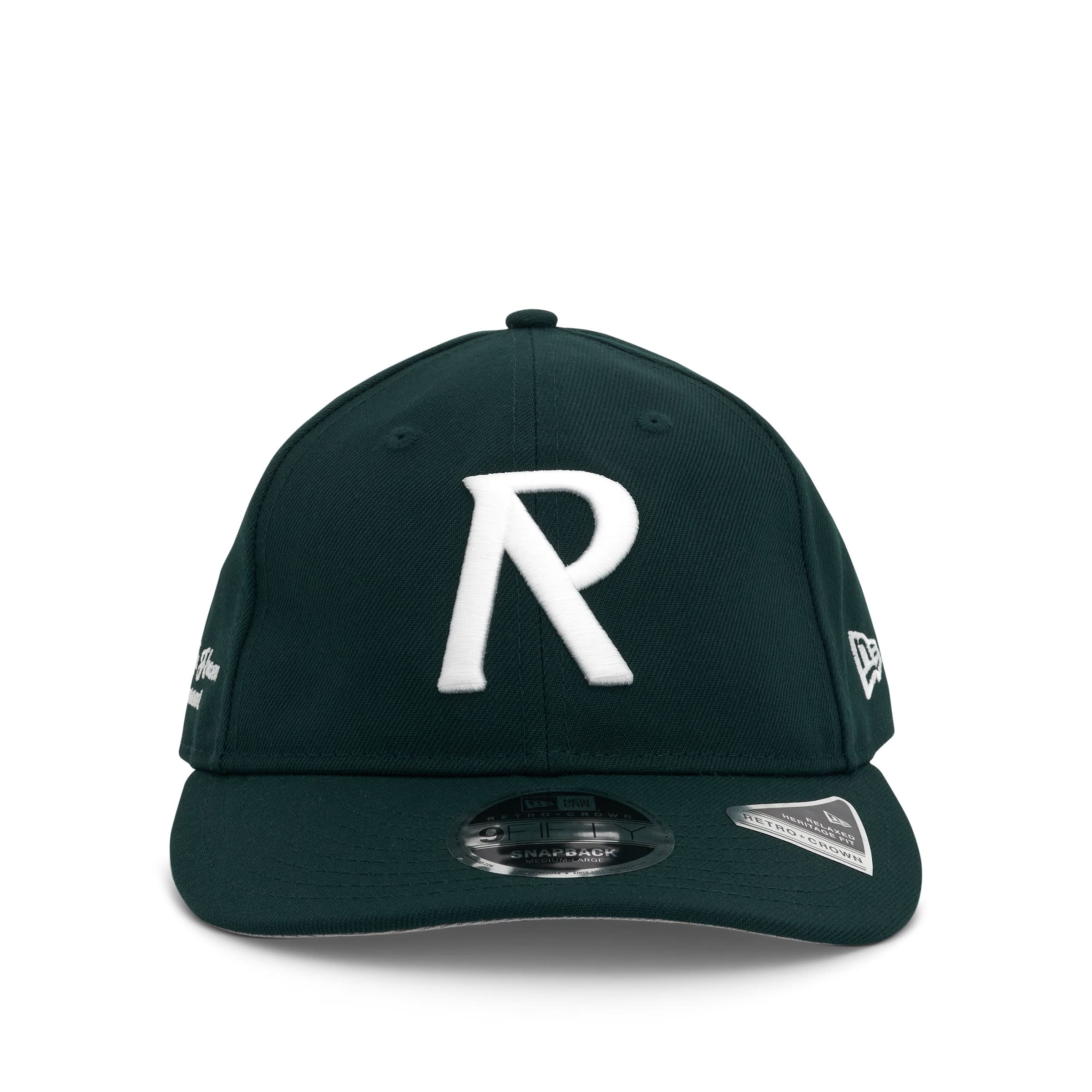 Initial Cap in Racing Green