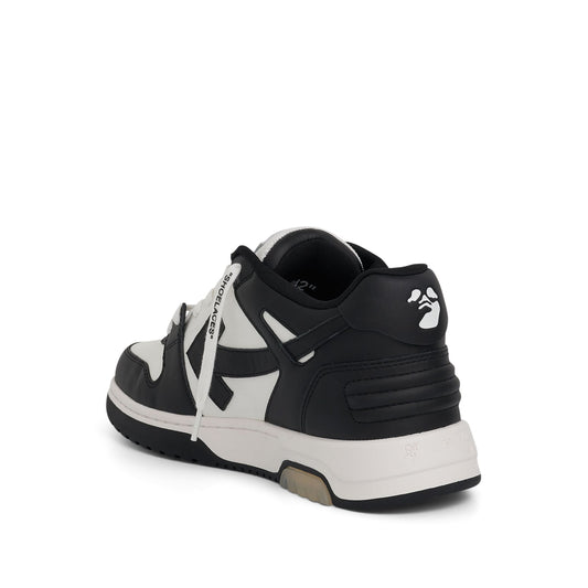 Out Of Office Calf Leather Sneaker in Black/White