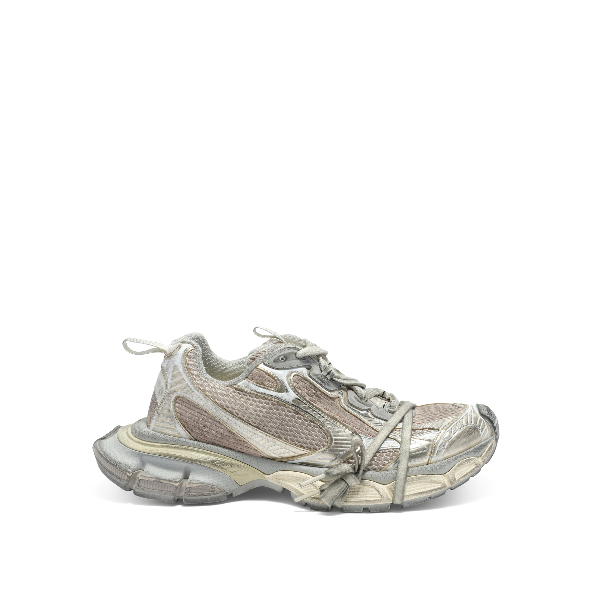 3XL Sneaker in Eggshell