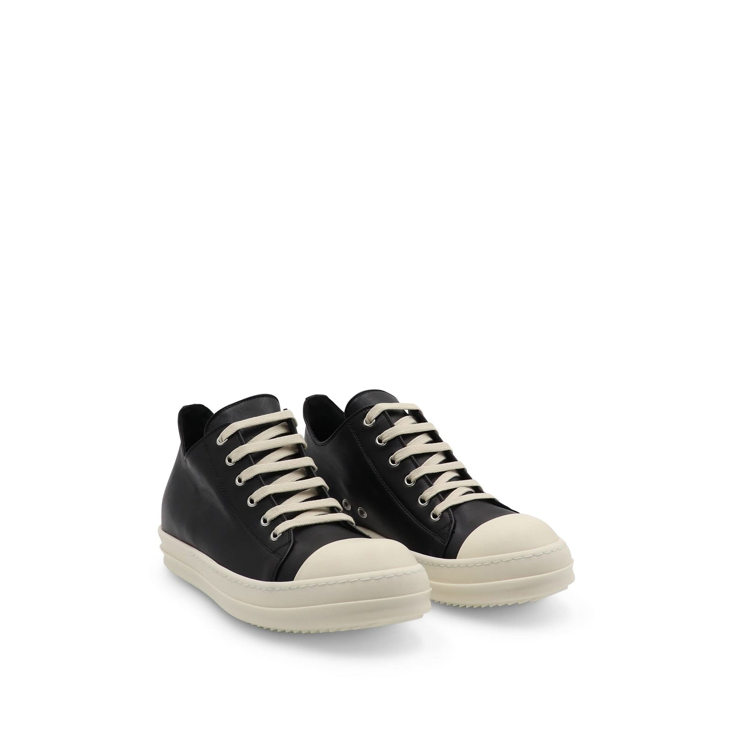 Ramones Leather Low Sneaker in Black