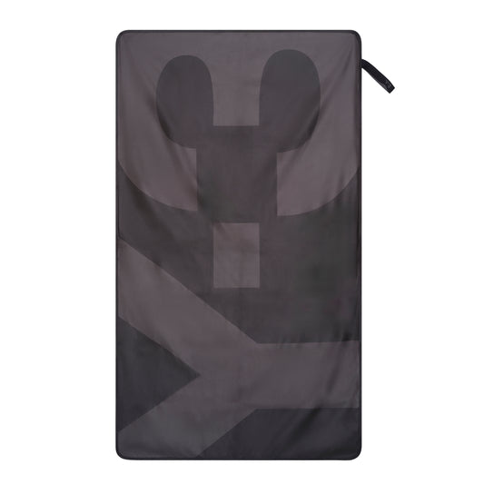 Y-3 Towel in Black