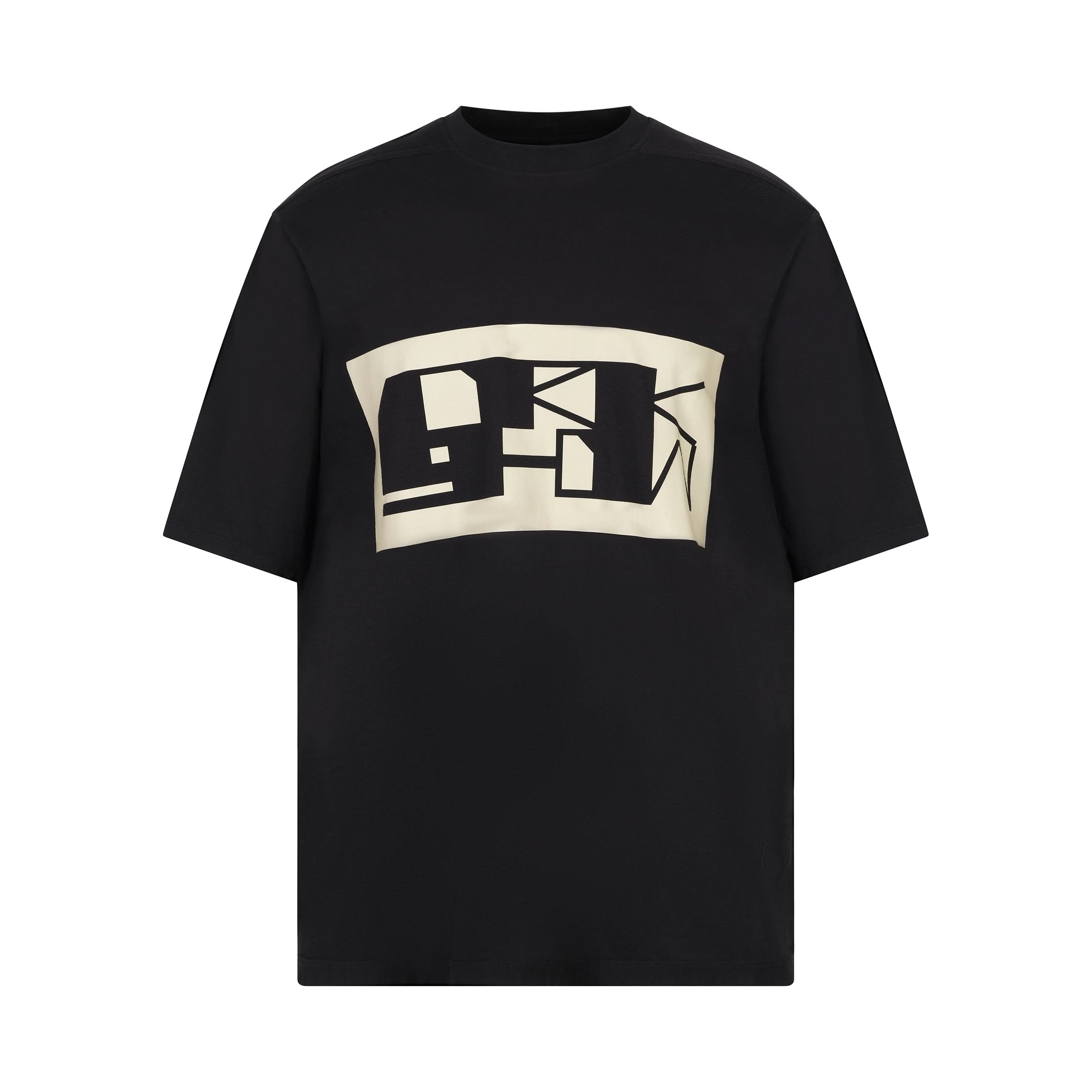 DRK Logo Jumbo Short Sleeve T-Shirt in Black/Pearl