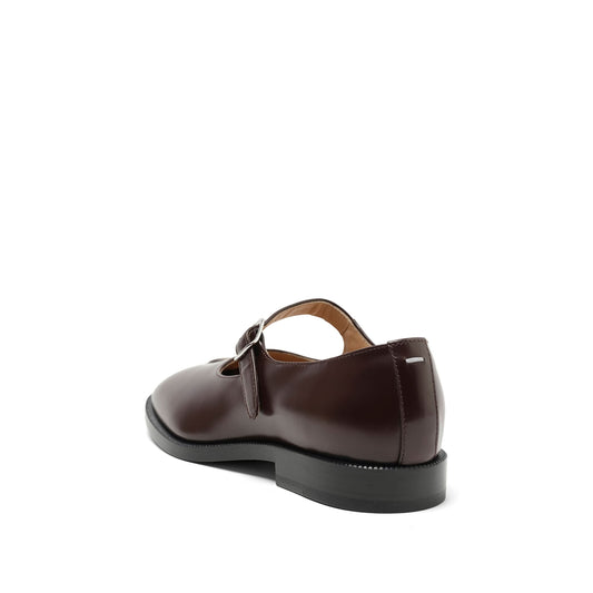 Tabi Mary Jane in Chic Brown