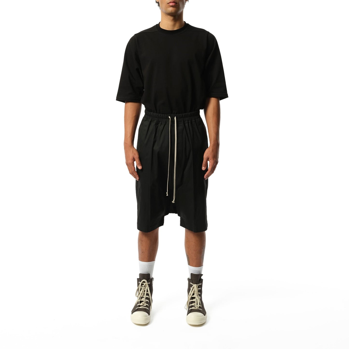 Rick
s Pods Shorts in Black