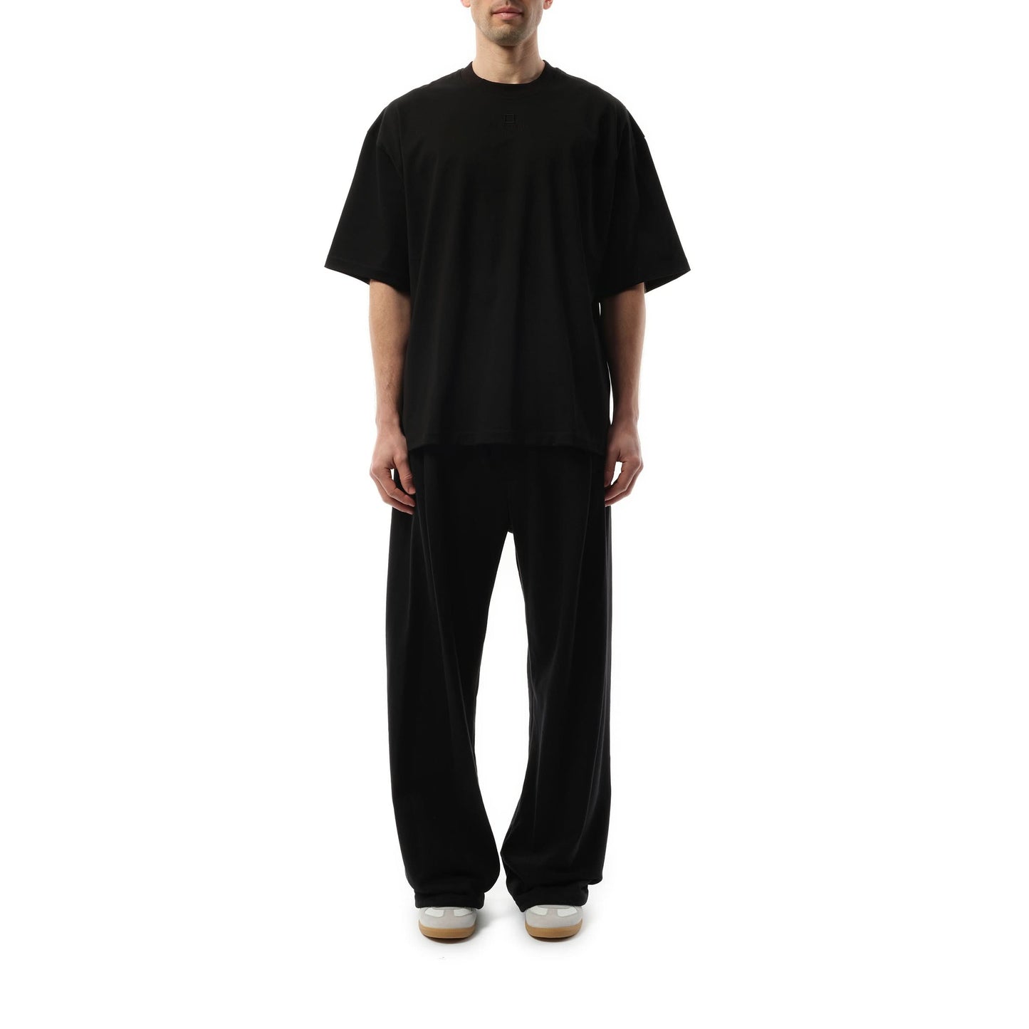 Square Embroidery T-Shirt in Black