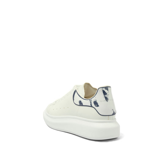 Larry Oversized Sneaker in White/Indigo