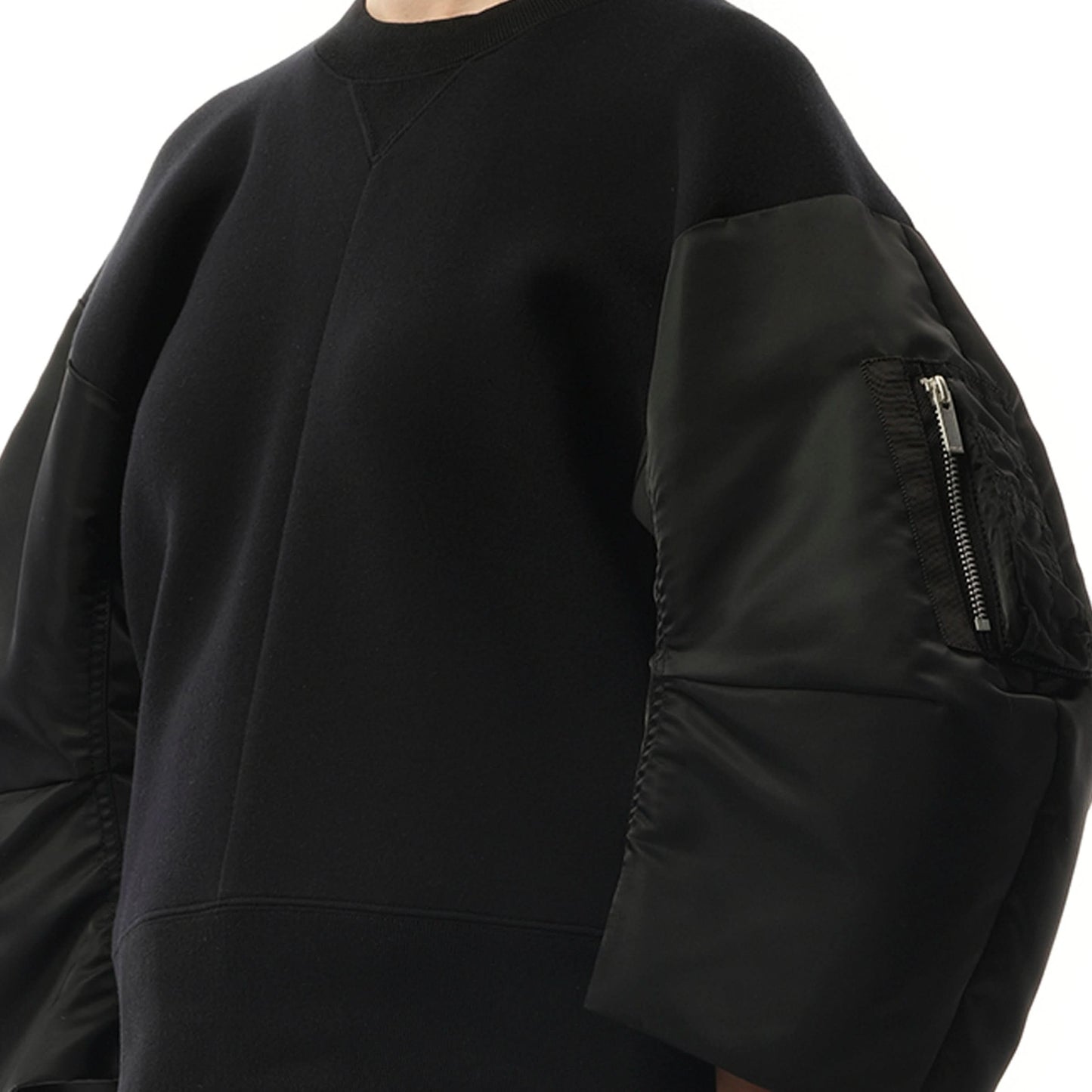 Balloon Sleeve Nylon Twill x Sponge Sweatshirt in Black