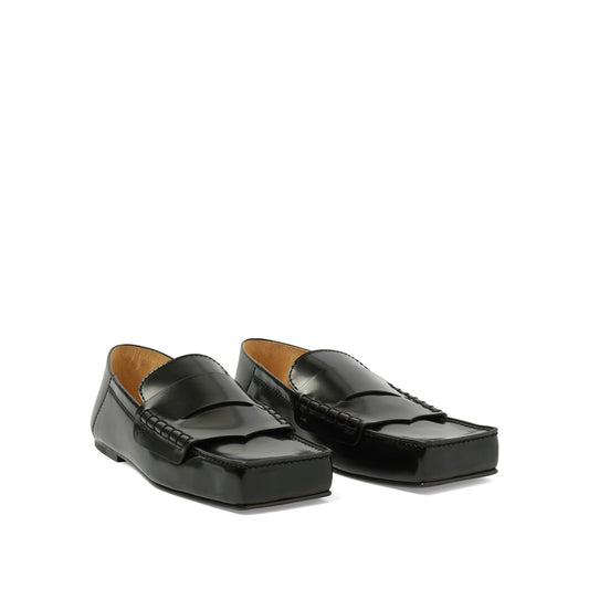 Les Moccasins Carre in Black