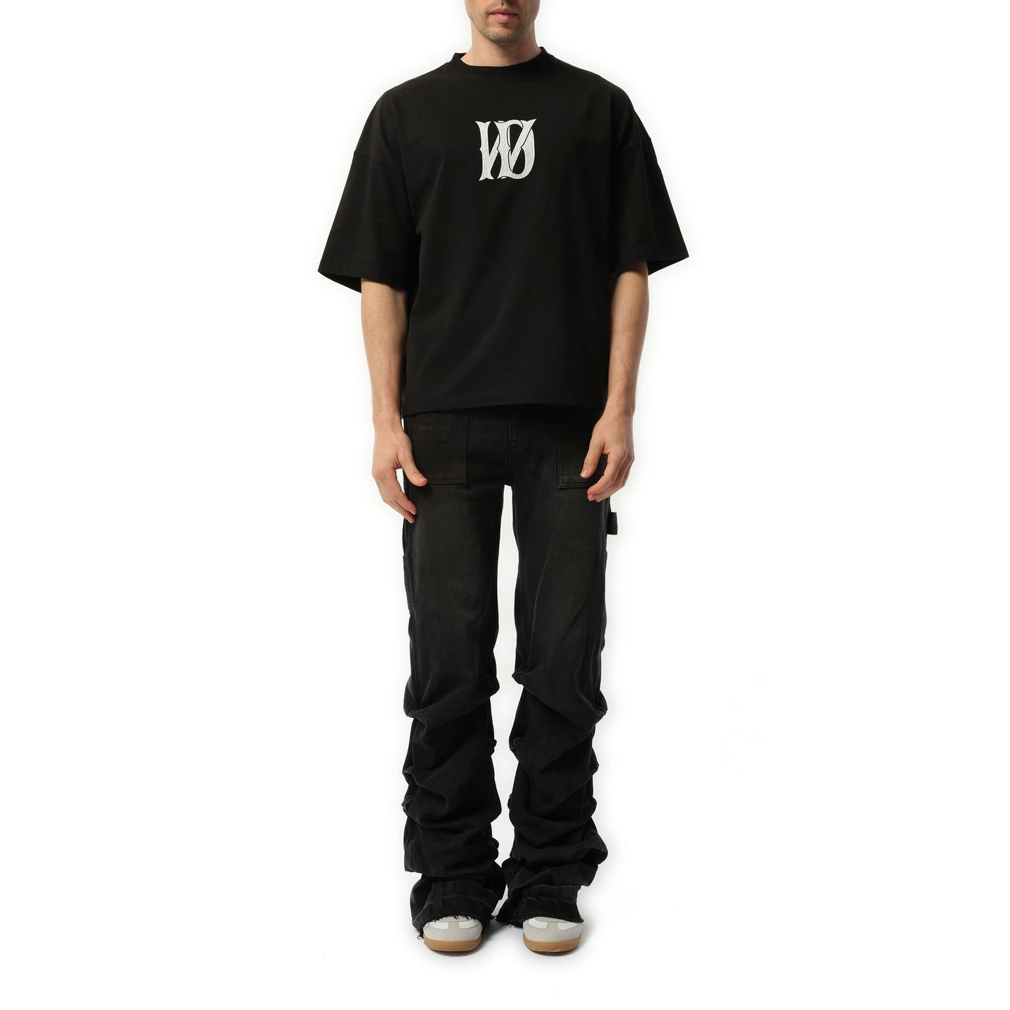 Letter Logo Print T-Shirt in Black