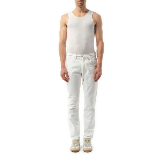 Slim Back Dart Jeans in White